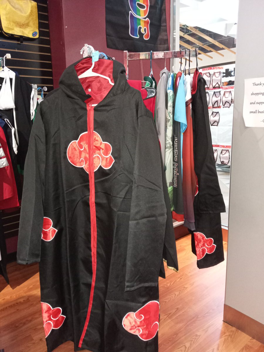 GeekOnNWA's tweet photo. Looking for that last minute #Halloween costume? We have #cosplays perfect for Halloween or your next convention. #anime #manga #DnD #boardgames #RPG #Halloween2022 #halloweencostume #games #gamer #game #shoplocal #giftideas #gifts https://t.co/M1ACPboO12