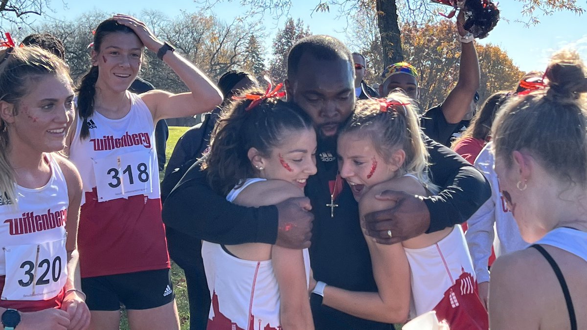 NCAC's tweet photo. .@witt_xctf celebrates the women’s team cross country title! 🏆

#NCACxc22 https://t.co/mZh1AcIsti