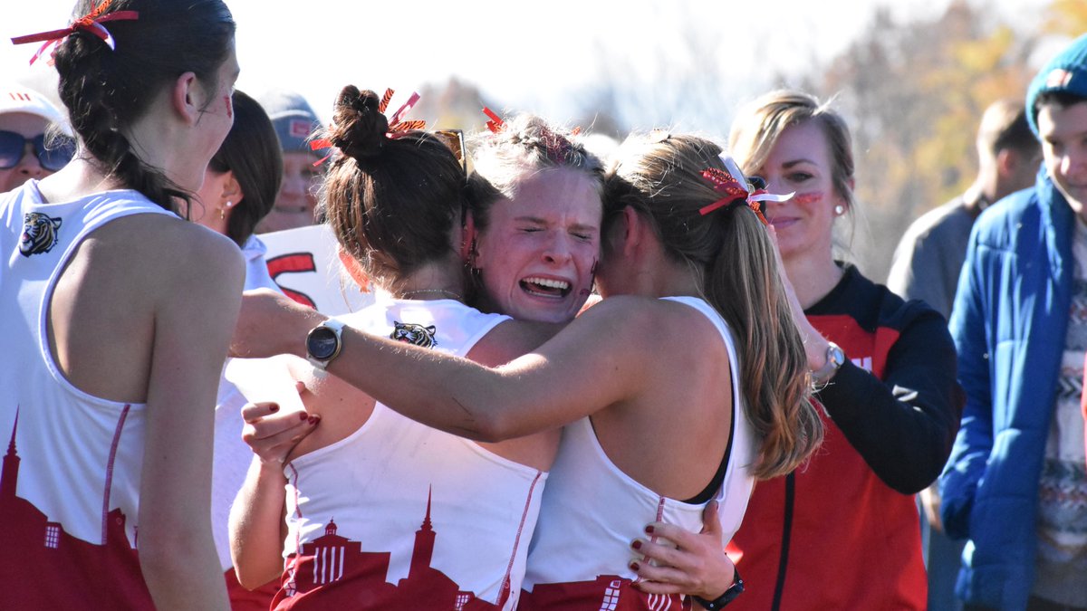 NCAC's tweet photo. .@witt_xctf celebrates the women’s team cross country title! 🏆

#NCACxc22 https://t.co/mZh1AcIsti