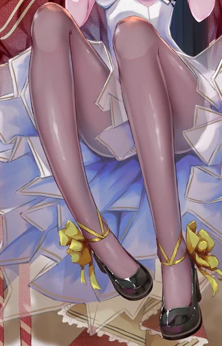 #脚だけで5リツイート来たら強者|ω•)アシッ 