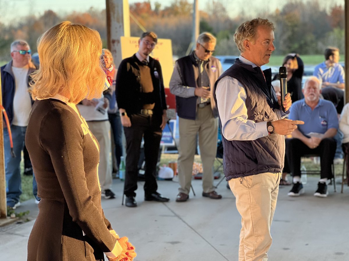 RandPaul's tweet photo. Great rally for education freedom last night in Louisville. It’s not the government’s role to parent our children! https://t.co/CX6iDBhNrj