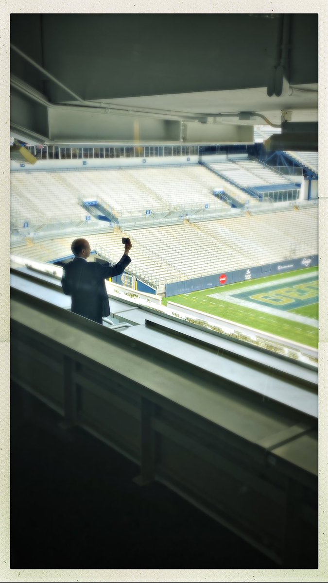 One board member enjoying the view from (just outside the) the conference room 😀. Wonderful to see!! Thanks #DeveshMathur @GTMSE5 <a href="/jpcorreabaena/">Juan-Pablo Correa-Baena</a> @McDowell_Lab <a href="/gatechengineers/">Georgia Tech College of Engineering</a> @FleuretteFitch