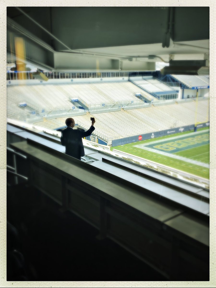 StingelinN's tweet photo. One board member enjoying the view from (just outside the) the conference room 😀. Wonderful to see!! Thanks #DeveshMathur @GTMSE5 @jpcorreabaena @McDowell_Lab @gatechengineers @FleuretteFitch https://t.co/2rldtAPnnJ