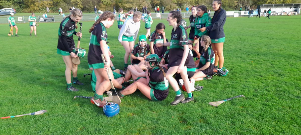 NemoRangersGAA's tweet photo. Massive congratulations to the u16 girls whom won their County Championship Camogie Cup final this afternoon against Aghada at Castle Road. Well done girls. Nemo abú!⚫️🟢 https://t.co/ooQ3RPagXV
