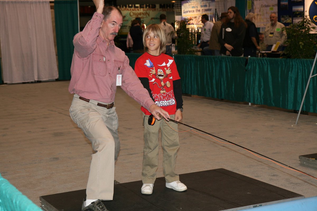 SWCFlyFishing's tweet photo. Bart Hall Show in Long Beach, March 30-April 02 - https://t.co/dG09ZE6XNf https://t.co/3EV7A4Fp4i