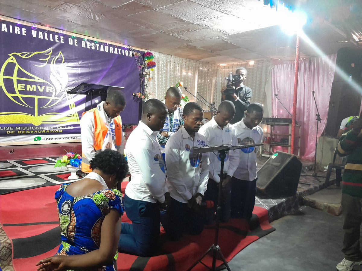 fecdcfondation's tweet photo. Nous étions à la rencotre des hommes de Dieu du lualaba ce samedi 29Oct. pour leur présenter notre @fecdcfondation(FECDC).
C'est important de faire route avec les hommes et femmes de Dieu pour nous accompagner dans la réussite.
Enfin, Nous avons eu la bénédiction de CLDC. https://t.co/9wmFdd4usn