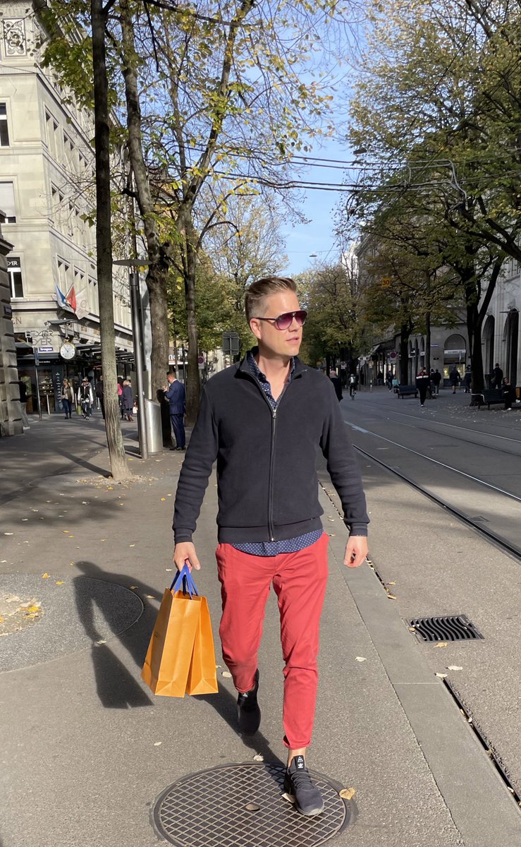 MR.DA-NOS tweet media