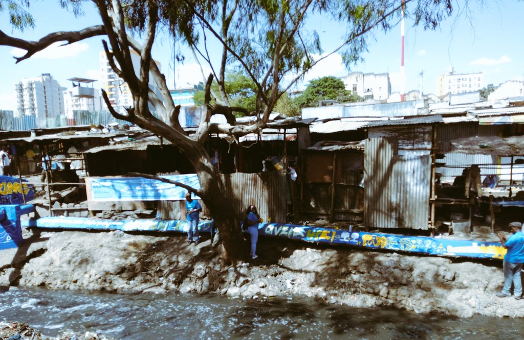 KenyanReg's tweet photo. And back to the Nairobi Rover Activation ..... Looking good.... #Rivenilife #Grogon #IntegratedInclusiveCities #UrbanOctober #RiversAndPeople https://t.co/deXafv8IF5