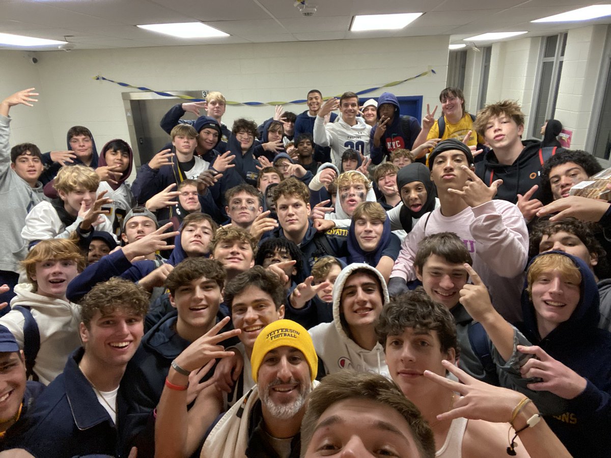 JTwpFootball's tweet photo. Extremely proud of these guys. Last night they competed to the very end and gutted out a win on the road in the first rd of the playoffs! #Redemption #Brothership #Proud https://t.co/3j4qKj7hbd