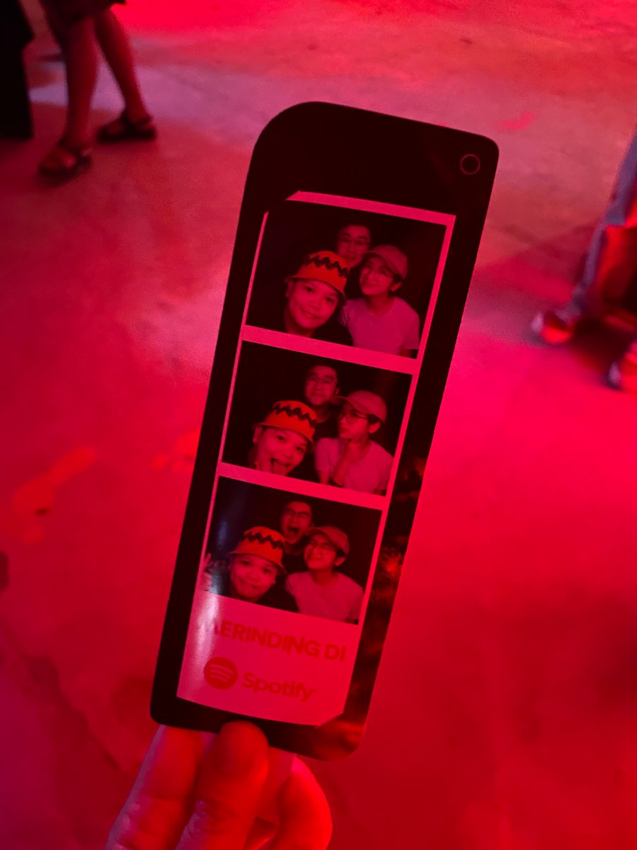 chintyaat's tweet photo. #merindingdispotify had so much fun!! https://t.co/wDxWiRVn6E