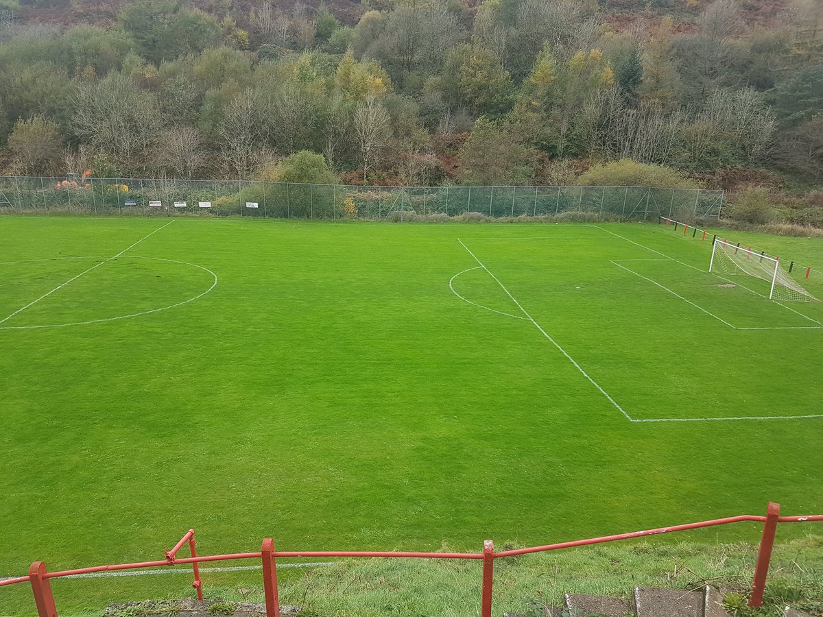 Garw_SBGC's tweet photo. Pitch is looking great, looking forward to be playing back at Blandy Park.

🔴⚫⚽️

#GRAW https://t.co/p8Q8K8WSuM