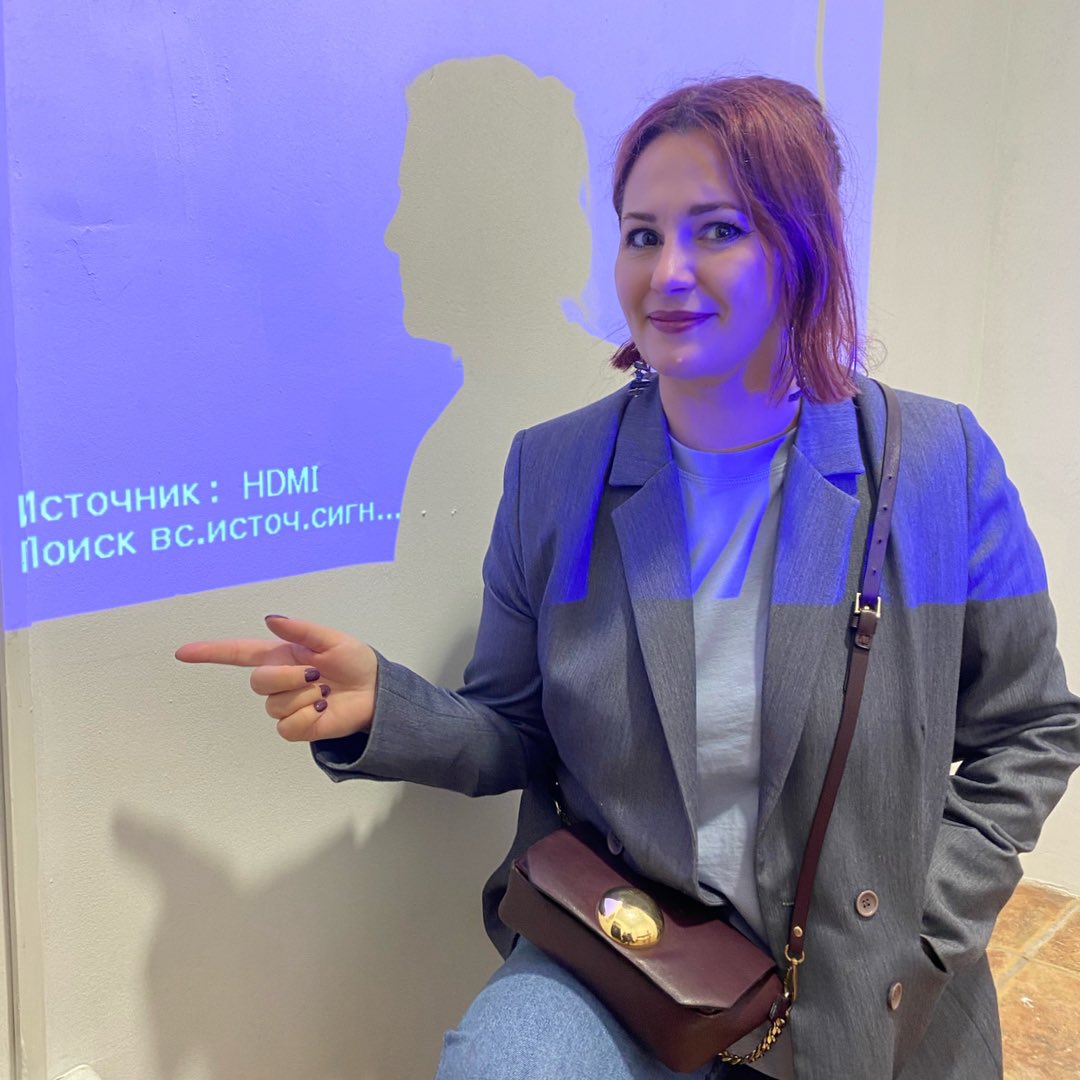 PaellaValia's tweet photo. First art expo in telegram channel done ☑️ #ArtTech #NewMedia #NFTCommunity https://t.co/OT3Cc6wGqx