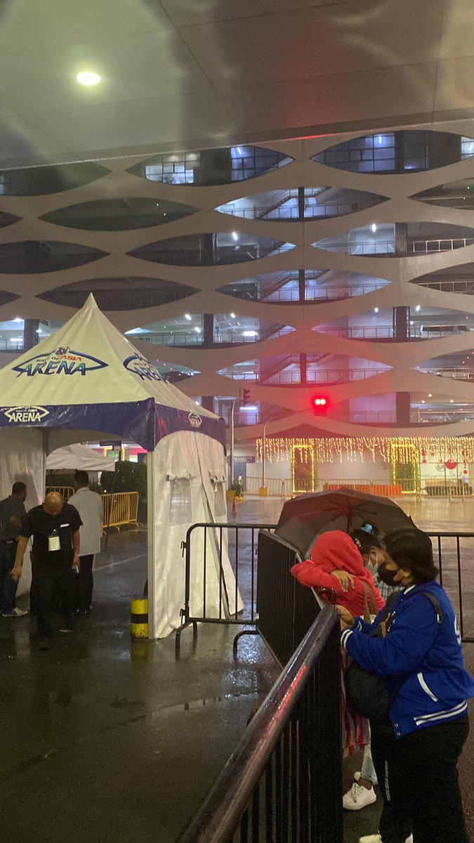 Hamss294's tweet photo. @happeehour @kyungsoo_ph #HALLYUWEENPH2022 #kapitlang https://t.co/s2FtCQqDXy