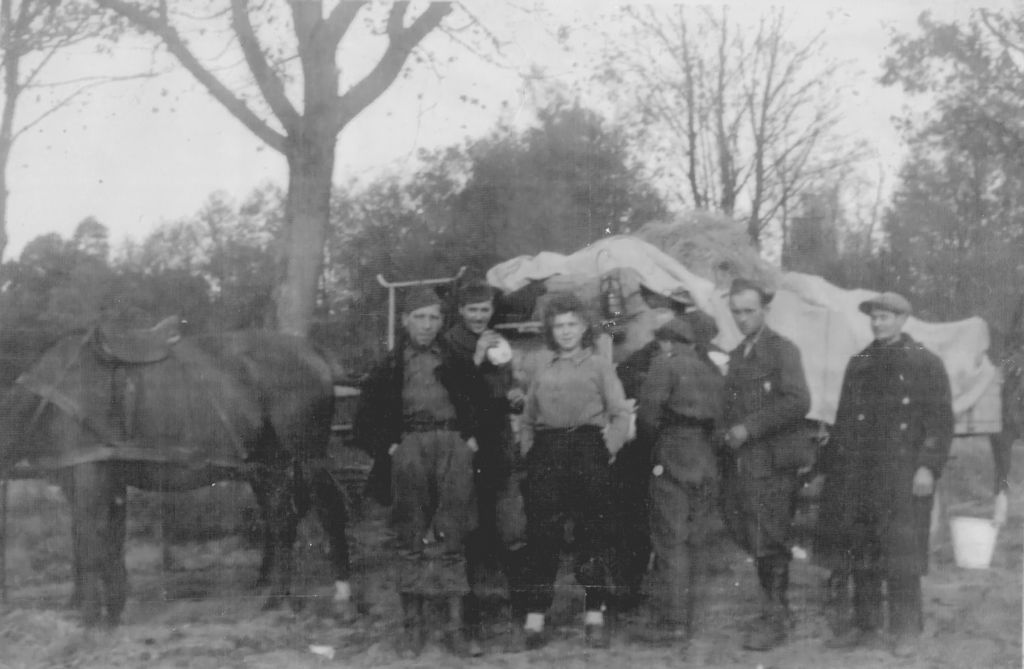 Not a nice day for #Kaliningrad to trend: the 11th anniversary of Anneli Jones's death. Her refugee memoirs of the flight from the Red Army were written in English to help non-Germans understand.
#Königsberg #Ostpreußen #EastPrussia ozaru.net/ozarubooks/eas…