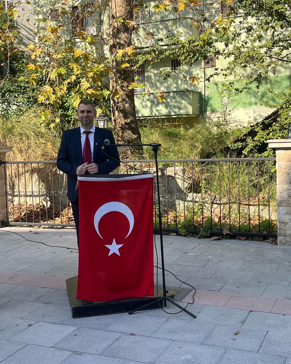termalimamhatip's tweet photo. Öğrencilerimizin ve halkımızın katılımıyla gerçekleştirdiğimiz cumhuriyet bayramımızı büyük bir coşkuyla kutladık.Mustafa Kemal Atatürk'ün "Benim en büyük eserim" dediği "Cumhuriyet" bugün 99 yaşında. Başta Termal halkı olmak üzere tüm milletimizin cumhuriyet bayramı kutlu olsun. https://t.co/8xdBWhz8rE