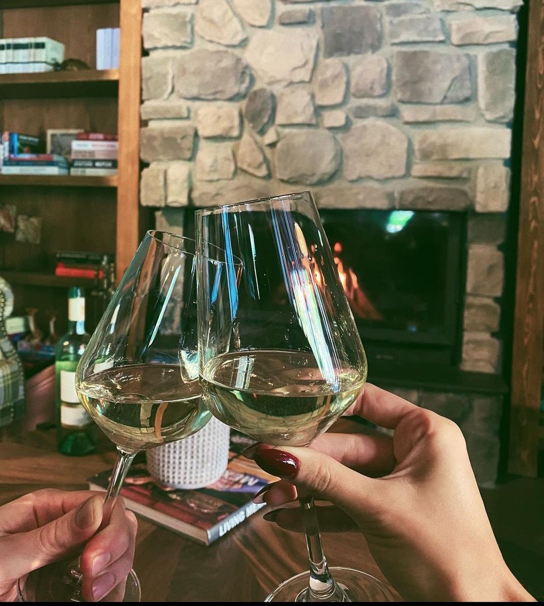 Elimizde sadece bu yok ARTIK HEPSİ GERİ GELİVEK HAZIR OLUN NEYSE HANDENİN DOGUM GÜNÜNE DE AZ KALDI OH🪄