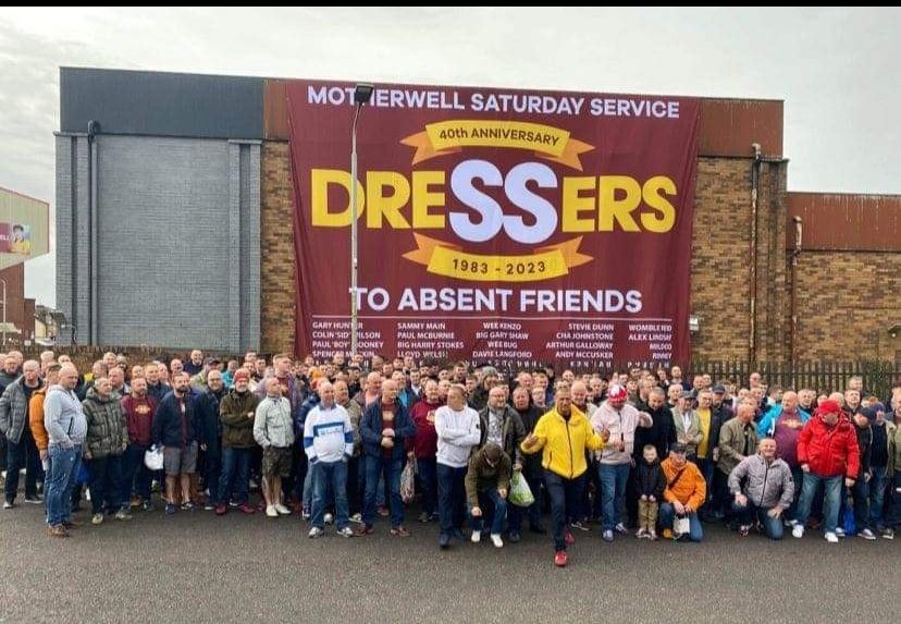 scotsawaydays's tweet photo. Motherwell fans celebrating 40 years of the SS before heading to Dundee today 

@MotherwellFC https://t.co/VLC4nH0vIw