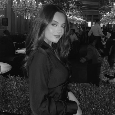 ShepardFreya1's tweet photo. #NewProfilePic https://t.co/6jzDs5eL8v