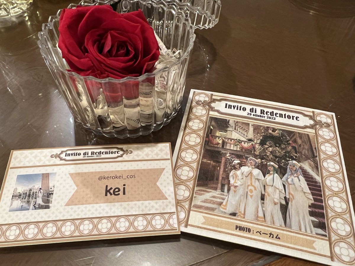 kerokei_cos's tweet image. #レデントーレ2022
今年の名札とコースターのデザインはこちらでーす
オレプラみ溢れる配色にしてみました！
みなさん明日もつけたらいいと思うの