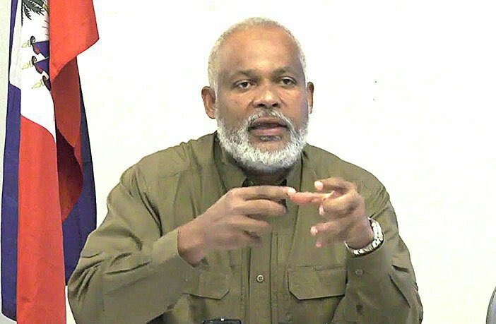 SDesras's tweet photo. Nou wete chapo nou byen ba devan lanmò potorik gason sa Eric Jean Baptiste @e_jeanbaptiste
Nou prezante kondòleyans nou bay tout fanmi Eric ak tout manm #RDNP 
Nou gen anpil konfyans li pap fè vwayaj la pou kò l nan sikonstans li ale a https://t.co/Ll4aaK7M8N