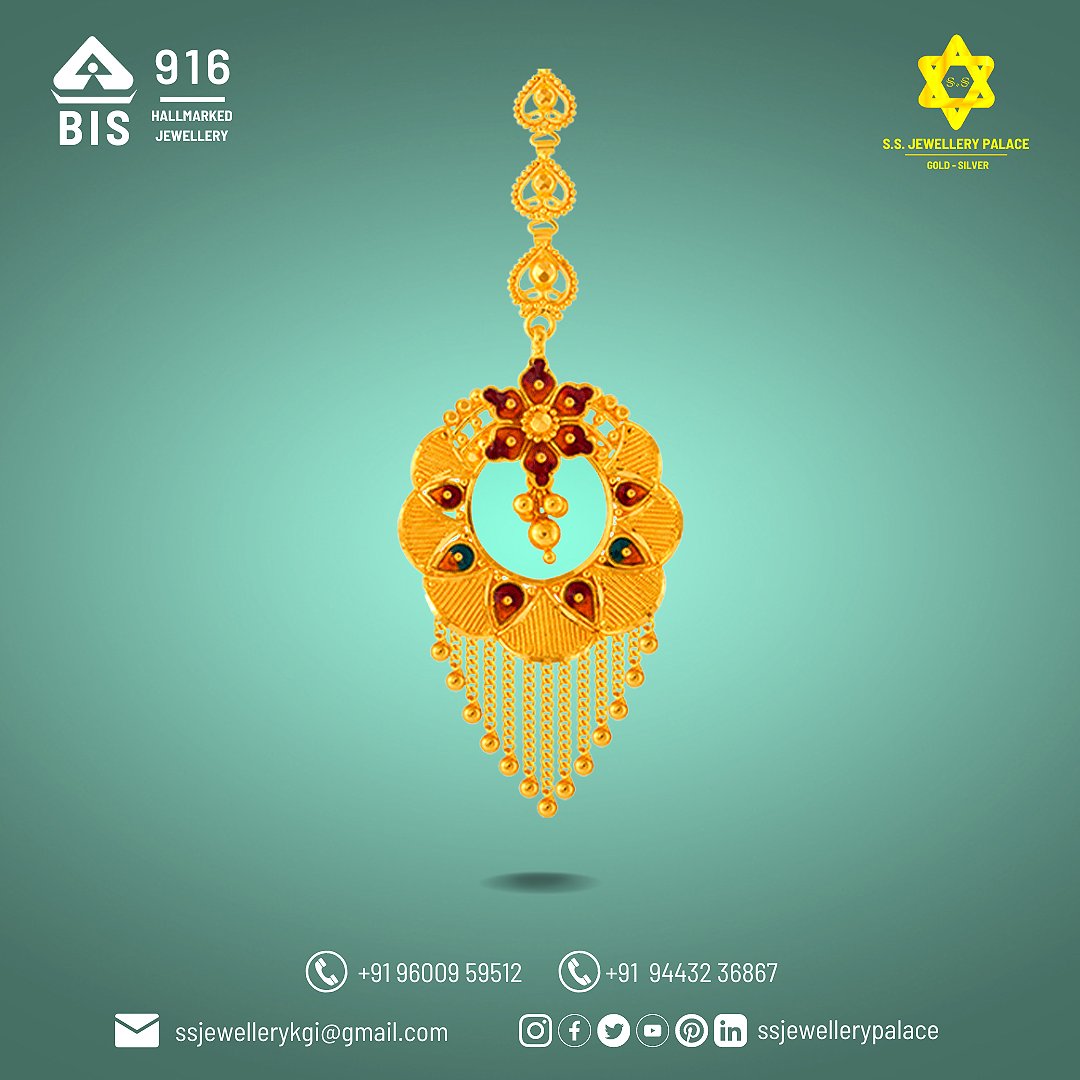 SSJewellery_off's tweet photo. Designer Mang Tikka's...
.
#mangtikka #bangles #earrings #earringset #designerearrings #designerjewels #goldornaments #goldjewels #goldculture #jewellove #krishnagiri #ssjewellerypalace https://t.co/yJq8itFxLV
