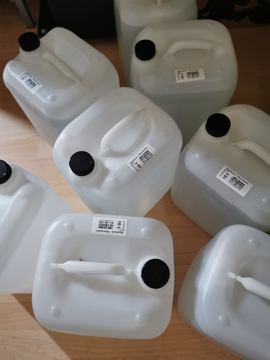 forradsgubben's tweet photo. Vintertid = vattenbytardag #prepp #prepping #preppers #prepper https://t.co/NYGJu9gmUK