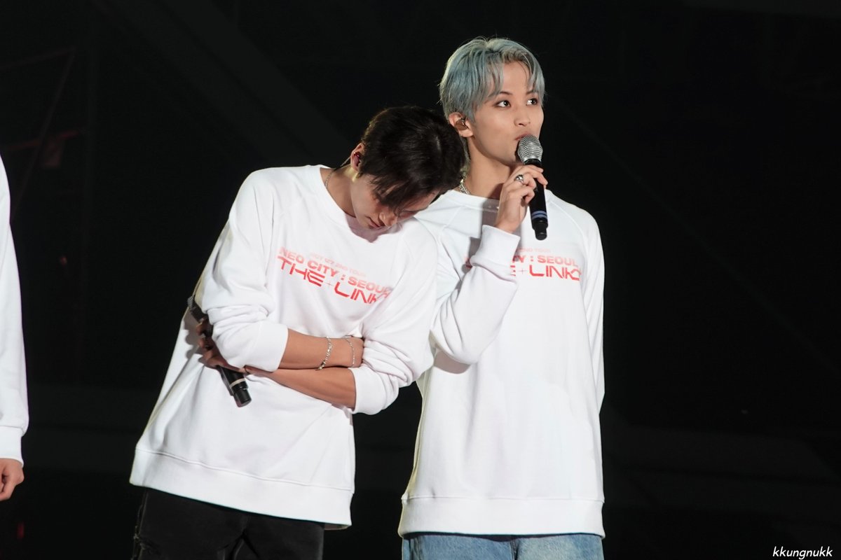 221022 더링크 #해찬 #마크 
일주일째 잠실에 살어..