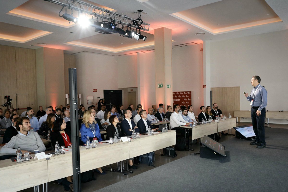 TPFSoftware's tweet photo. The #VelaConnect event featured key speakers from #JuniperGroup and #FOGSoftware, along with Damian McKay, CEO of #VelaSoftware. We want to thank Juniper Group for organizing and inviting us to #Madrid to partake in the #VelaConnect event.
#MoveForwardTogether #TPFSoftware #TSI https://t.co/wT1I9t9bMJ