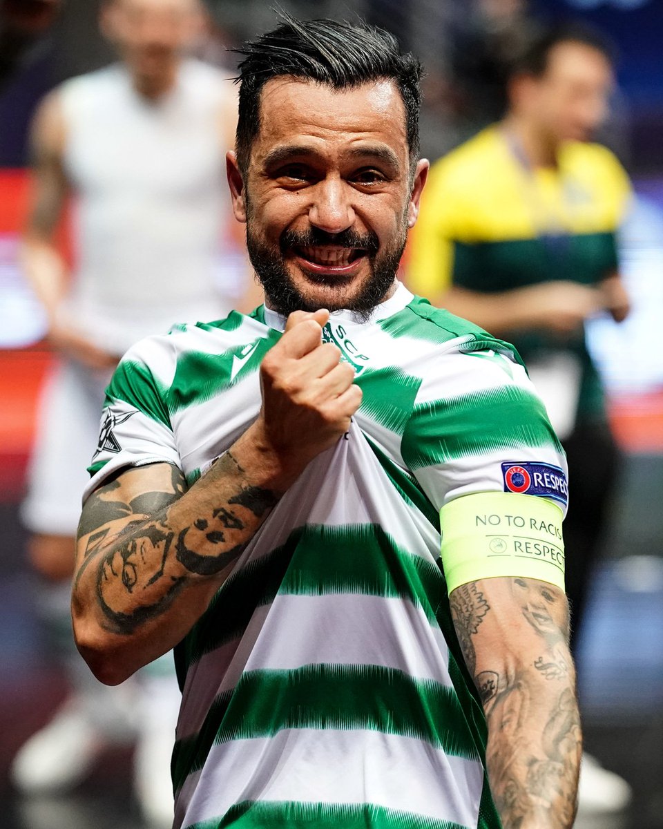 Modo: ＬＥＧＥＮＤＡＲＹ 🤩 João Matos é agora o jogador com mais jogos na Liga dos Campeões!