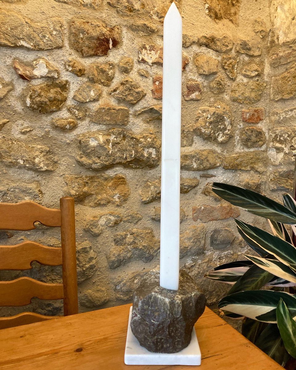 LaniganStone's tweet photo. Emerging Triumphant
(The hole is where the light gets in)
On display @IlminsterArts 
Marble and soapstone on a marble base

#Ilminster #Somerset #SomersetArts #SAW #sculpture https://t.co/ucwqogBx8z