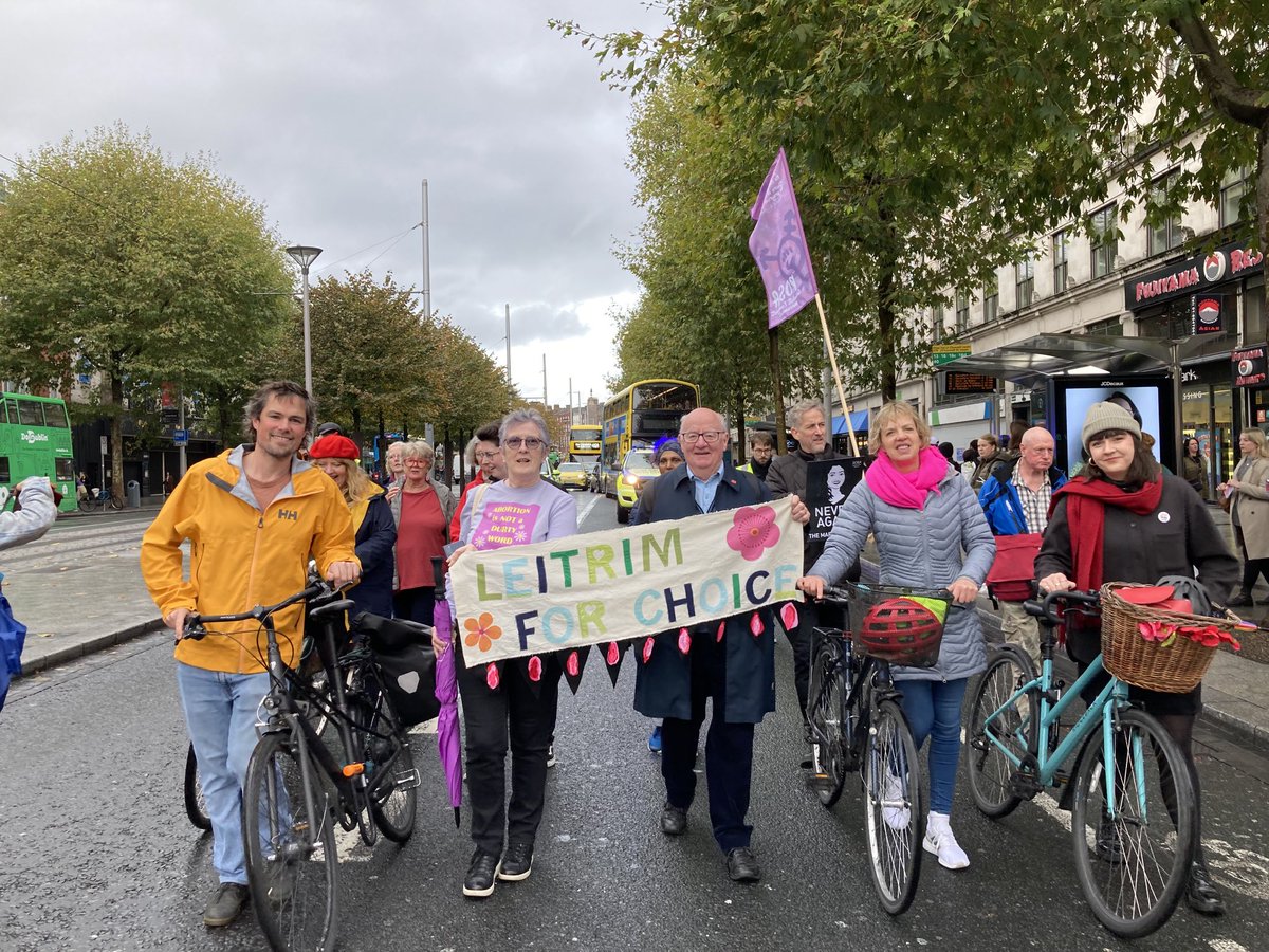 On the #MarchforSavita today with a great @labour group - from #Leitrim #Dublin & beyond ⁦@DrMarkMurphy⁩ ⁦@Berlinnaeus⁩ ⁦@chloemanno⁩ #RememberingSavita ⁦@NWCI⁩