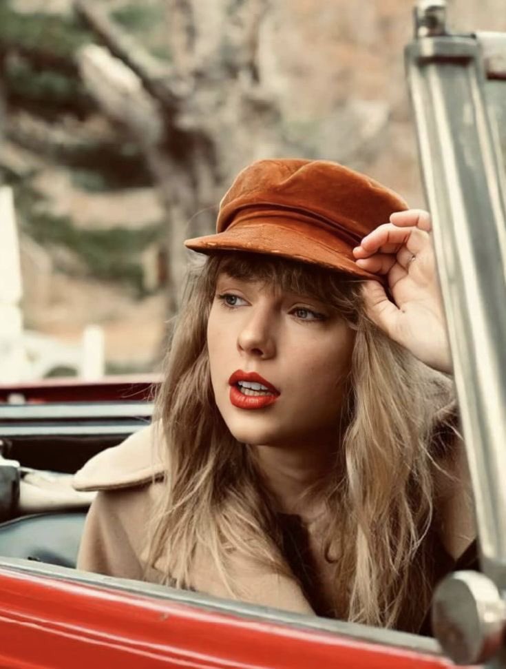 TayIorVoteStats's tweet photo. #AMAs’ Twitter STATS for Favorite Pop Album 📈

🥇 Red (Taylor’s Version) : 68K 
🥈 —                                    : 41.7K 

🗳 RT = VOTE
🚨 Give © if you want to share! https://t.co/Duea5kkc6a