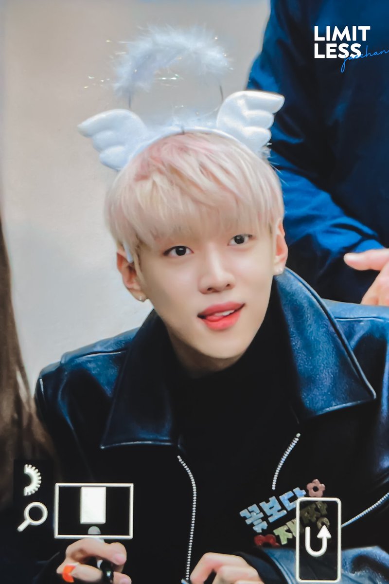 LIMITLESS1206's tweet photo. 221029 원더월 대면팬사 
preview 
#재찬 #JAECHAN #DKZ https://t.co/dGEWJAHa6F