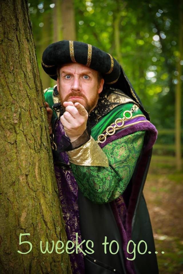 There are spooky goings on at the castle…get your voices warmed up and ready......

To shout BOOOOOOOOOOOOOOOOOOO to the Sheriff of Nottingham get your tickets from

josephrowntreetheatre.co.uk/whats-on/panto…