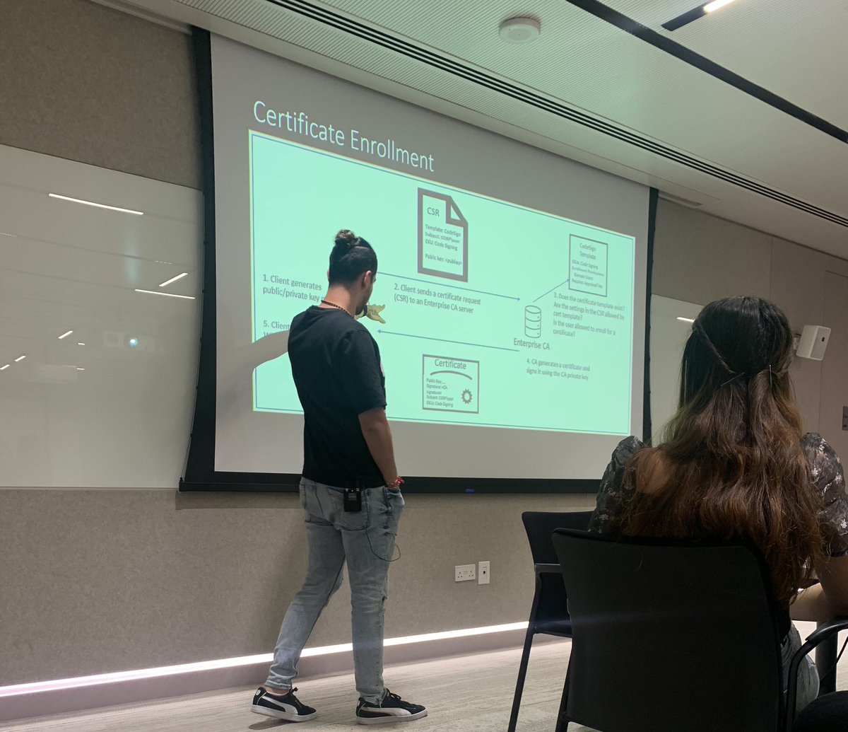 nullDubai tweet media