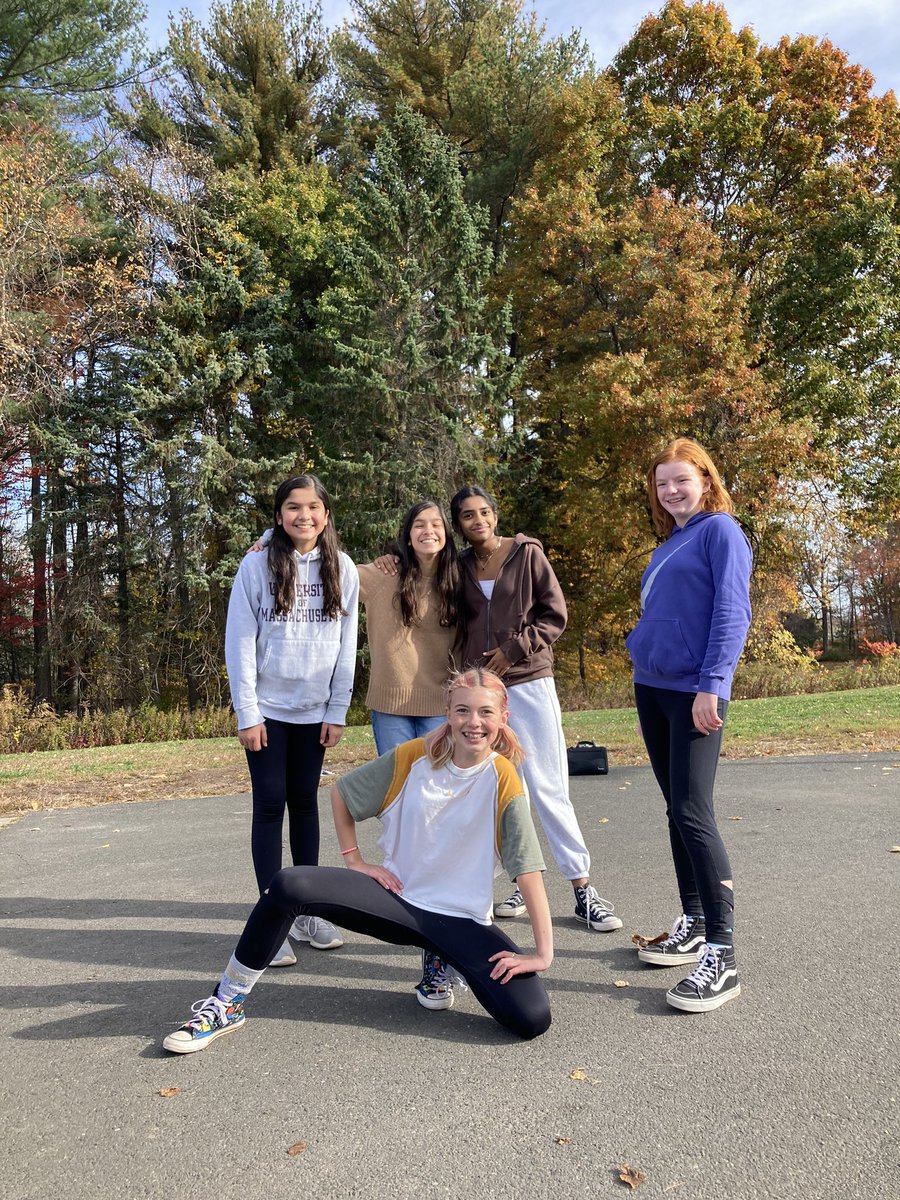 FarmingtonIAR's tweet photo. Our counselors organized our annual “mix it up day” with outdoor fun! We are establishing a strong sense of community. #fpsleadingtheway https://t.co/51HI0Mhk3U