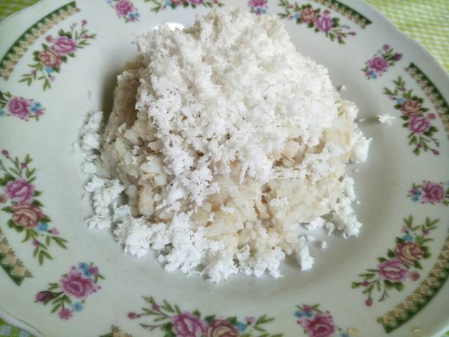 yusmiyadi's tweet photo. ketan, makanan tradisional yg mantap dinikmati saat pagi hari
#welovecities 
#weloveprobolinggo https://t.co/Sq9OIjWFkk