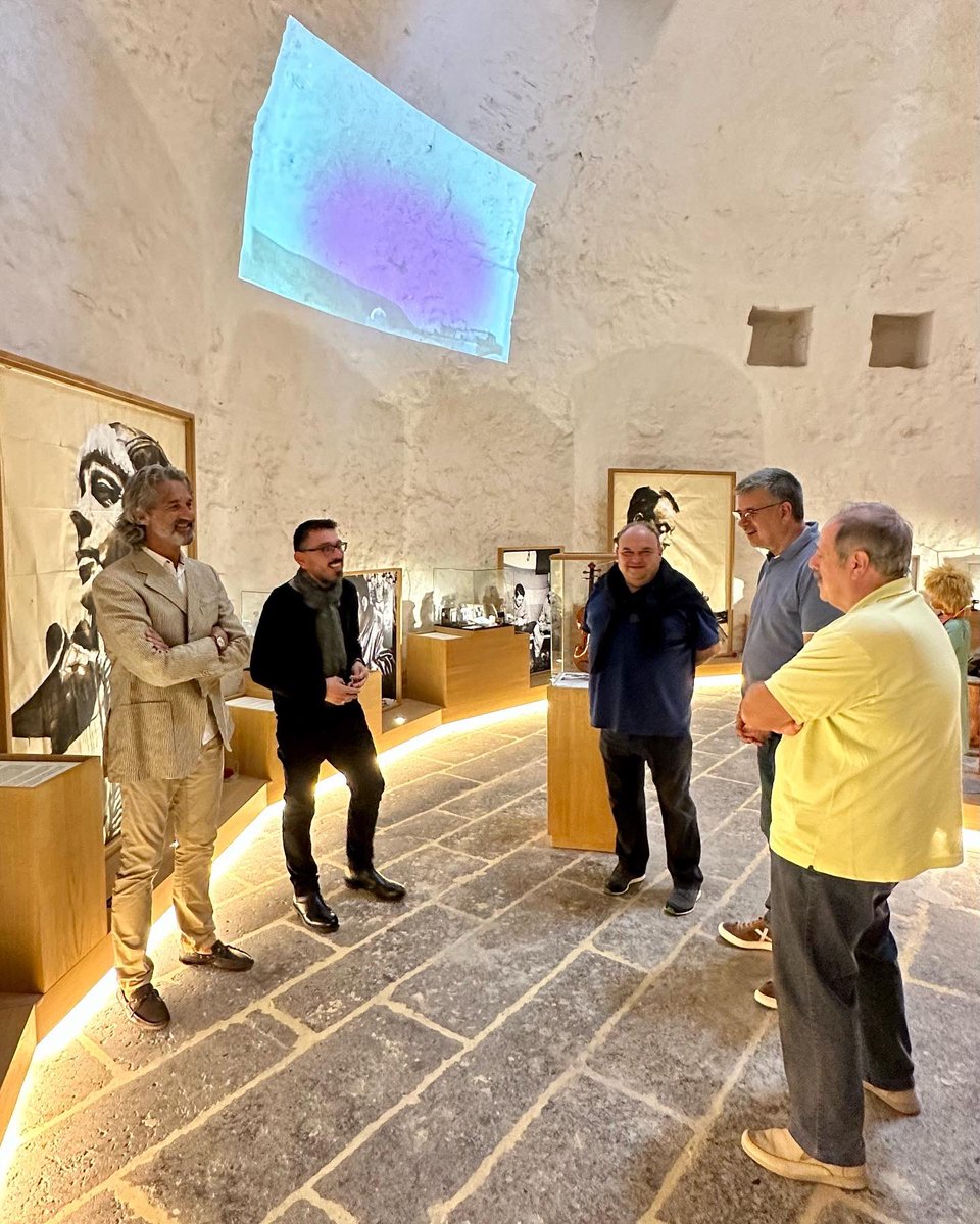 ParcoPortoConte's tweet photo. In occasione del cinquantesimo anniversario del gemellaggio che unisce #Alghero a #Tarragona, la delegazione Catalana ha fatto visita questa mattina al #MASE, accolti dal  Presidente del Parco di Porto Conte Raimondo Tilloca e dal Direttore Artistico del Museo Massimiliano Fois. https://t.co/VgOuFKkBJn