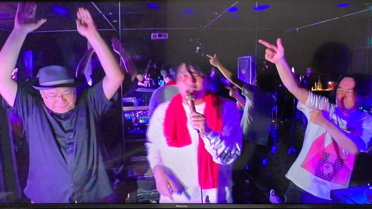 mizumoto_akira's tweet photo. 先日のDOMMUNEの同録を戴いたので観てみたら、ぼくが知ってるDOMMUNEと全然違ってて面白すぎました。なんだ、この人たち🤣💨
#TMVG #DOMMUNE #常盤響 #水本アキラ #永田一直 #モリタタダシ https://t.co/iN5vG0mHwj