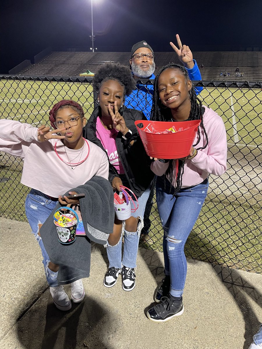 CsHouseFBLA's tweet photo. Lighting Up Senior Night at the Football Game with The Lady Chargers. Thank You Coach T for the invitation. We love collaborating with The Lady Chargers! 🥰 https://t.co/cPtTK0NYkO