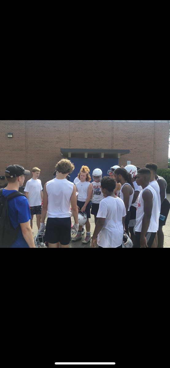 willcooper2023's tweet photo. Thank you @TWHSFootball  for being the biggest part of my life leading up to this point. Remember being a kid wanting to play on that field one day. Glad I got to do it and who I did it with.  We made history this year.. wouldn’t have wanted to do it with any other team!! https://t.co/AJQyG255VB
