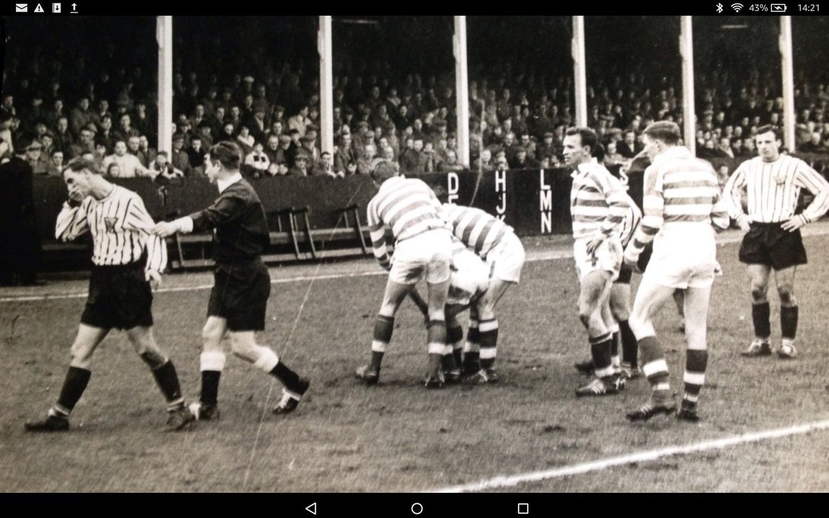 EvergreenCSC's tweet photo. Jimmy Cowan Evergreen bus for Livingston leaves at 10:00 prompt.

🍀Following Celtic from the Gorbals for 100 years and more.🍀 https://t.co/Qef37Kd34e