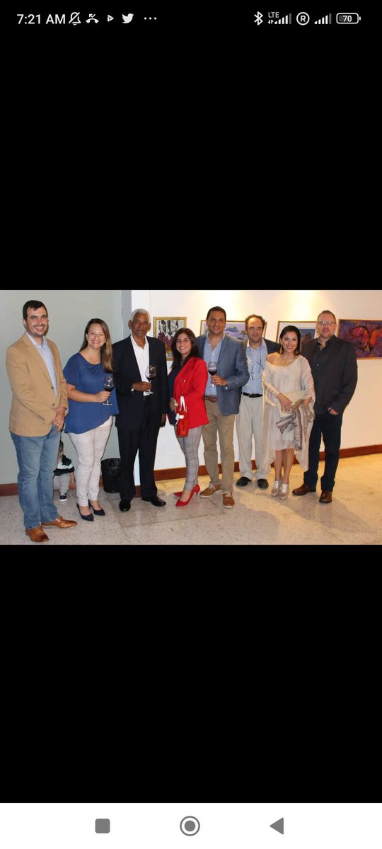 echilecostarica's tweet photo. Anoche inauguramos en nuestra Embajada la exposición "Reminiscencia", del artista 🇨🇱🇨🇷Lelio Andrade Garcia. Agradecemos a las más de 60 personas que nos acompañaron en esta actividad. La exposición se encontrará abierta al público de lunes a viernes hasta el 20 de noviembre. https://t.co/0PJ9MXwl4V