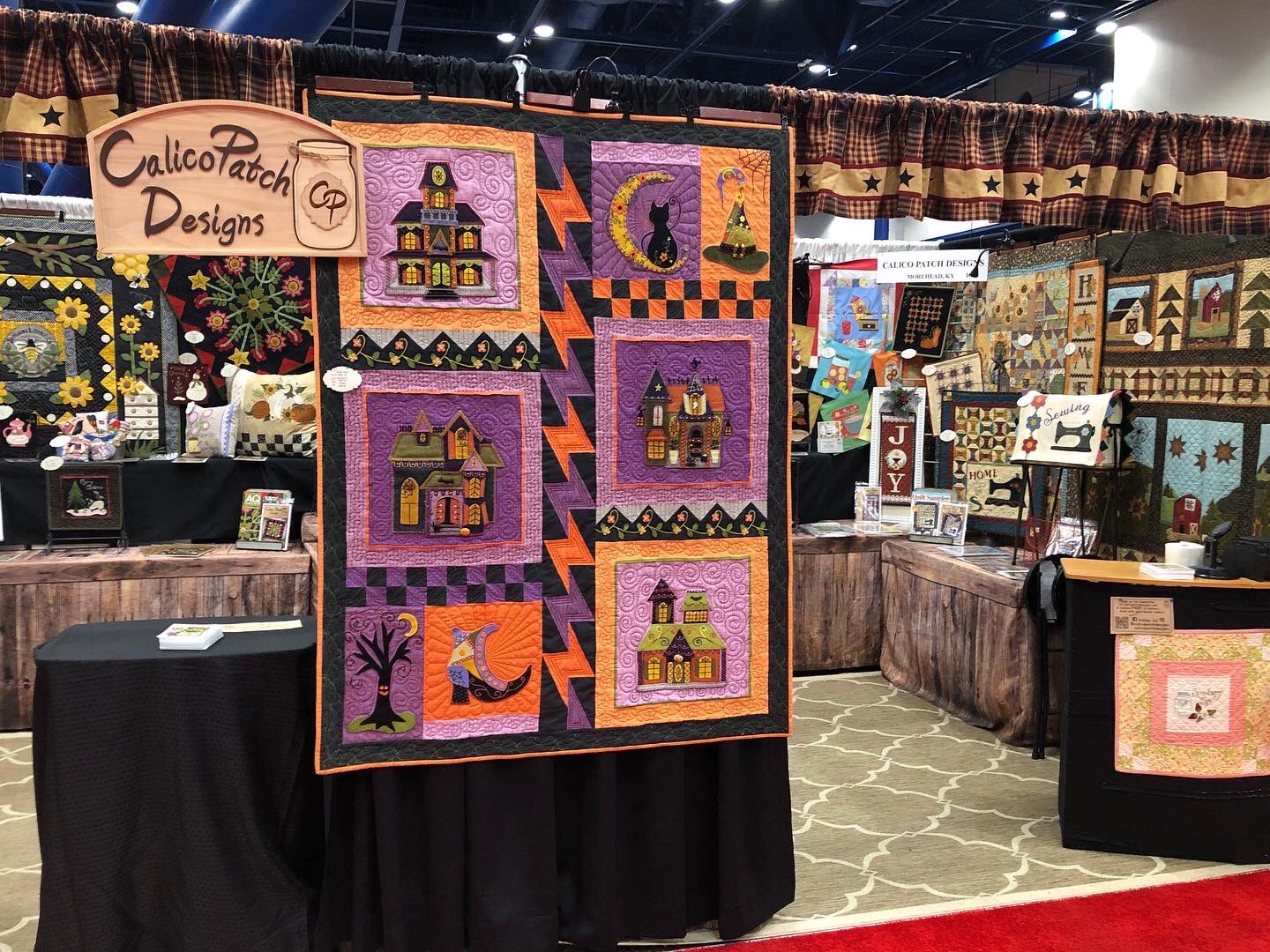 Quilt Market on Twitter "Booth previews at QuiltMarket! (exhibitor