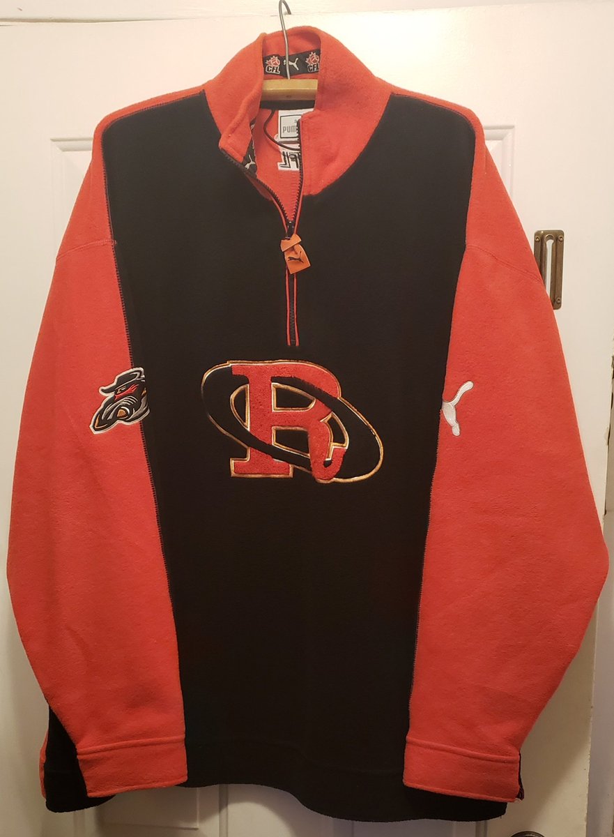 63Sutherland's tweet photo. @DefendTheR @OttawaRenegades Definitely not fake...
Here's mine from 2004 when I played for the Renegades.
Kinda like it.
Always makes me think of Organized Rhyme.
What do you think @tomgreenlive?
"Like it so far?" #checktheor https://t.co/qcYUbmOKYv