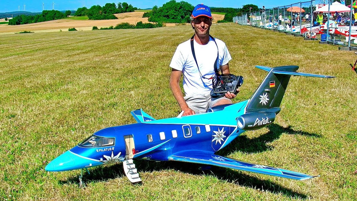SUPER VERSATILE PC-24 ELECTRIC EDF RC JET eingestellt im Channel von RC Hänsel und Gretel CHANNEL

rc-vlogger.com/video/super-ve…