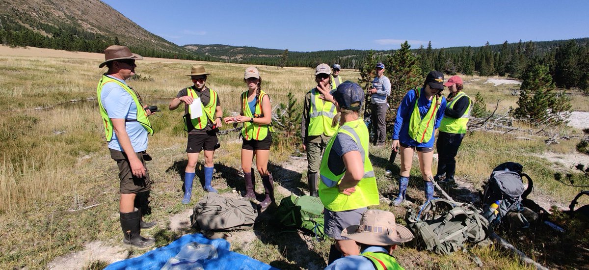 New Inside Battelle blog: Read about this exciting project that teamed @Battelle researchers with @montanastate professors and students on a @YellowstoneNPS microbiology project. okt.to/d8NqCj