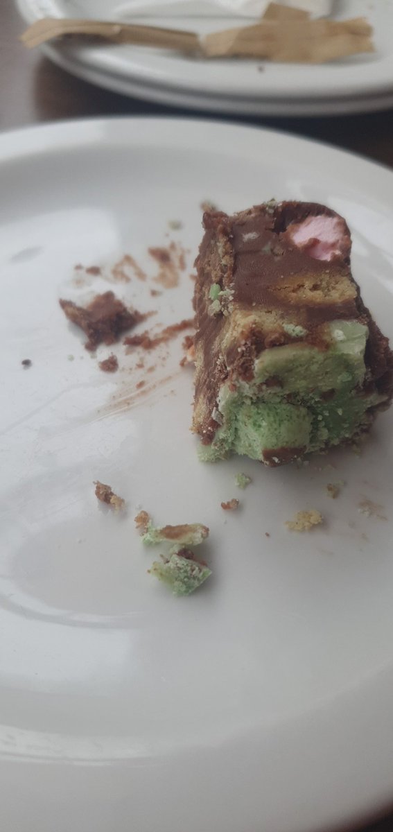 runroblarun's tweet photo. Random thought I thought I'd share.
I love brushing my teeth before I go out and have a big dirty slice of cake. Feels dead naughty.
#onemorebite https://t.co/U96KCCd0I0