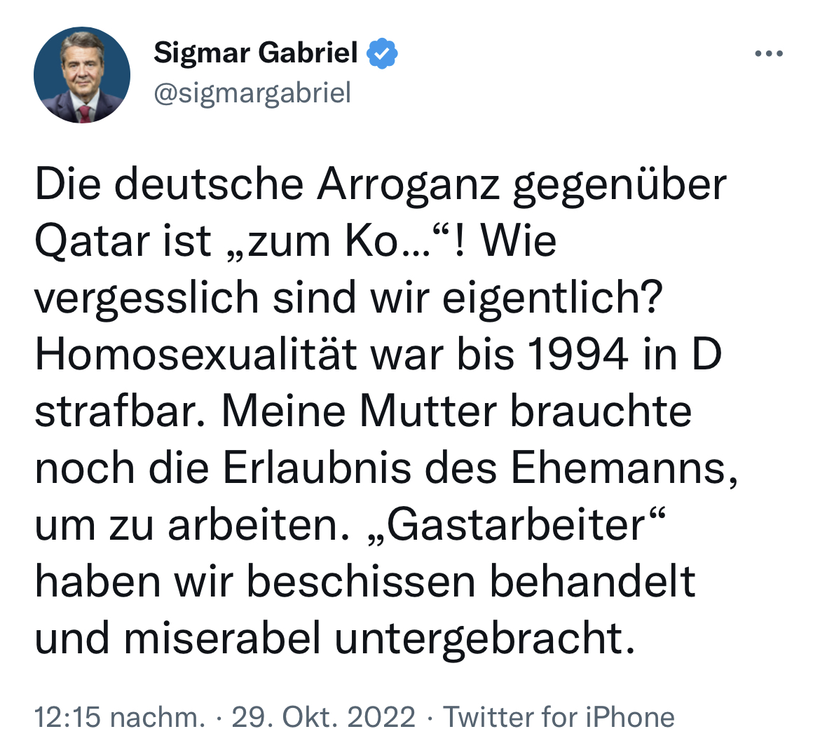 Nein, "zum Ko…“ ist höchstens jmd, der als Seitenwechsler seine in der Ministerzeit gesammelten Kontakte versilbert, für dubiose Schlachtbetriebe (Tönnies), Energiekonzerne (Gazprom) und Scheichtümer (Katar) agiert und die Leute mit falschen Vergleichen in die Irre führen will.