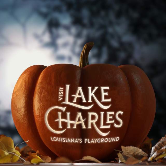 LakeCharlesCVB's tweet photo. It’s Halloween weekend! Looking for some last minute events to attend? Check these out 👇

🎃 Downtown Candy Crawl
🎃 McNeese State University home game
🎃 The Lost Hollows Haunted Attraction
🎃 Blue Martini Halloween Bash
🎃 Charpentier District Block Party &amp; Candy Crawl https://t.co/UmGv3nlBdt